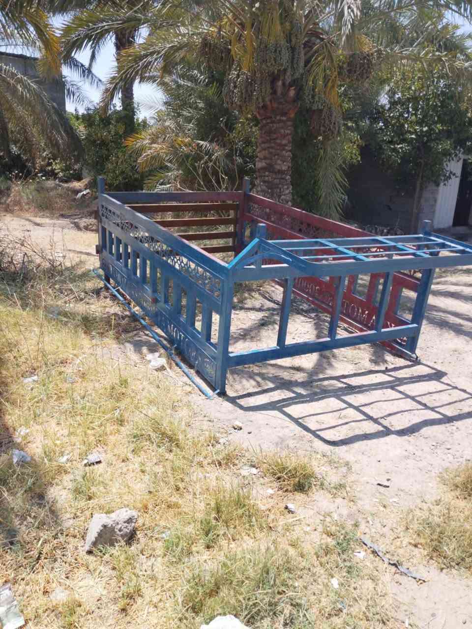 السلام عليكم عندي محجر مال عموشه حطاطه ثقيل مكان ابو غريب والسعر ب 300 وبه مجال للطيبين مكان ابو غريب وهذا رقم تلفوني بيه واتساب الشراي يتصل علي، ***********,,,
***********
