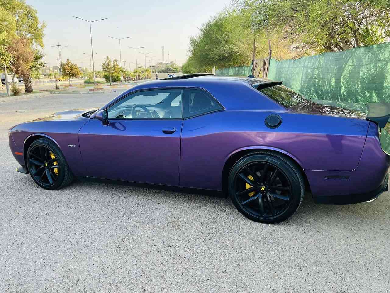 السلام عليكم💜
جالنجر  وكالة هارلم خليجي
الموديل 2015 
اللون مميز بنفسجي💜
 المحرك Rt /5700☂️
فتحة سقف
ابواب بصمة
كشنات تبريد تدفئة💦🔥
رادار جانبي (نقطة عمياء)💛
كشنات حضن احمر❤️
دركة تدفئة🔥
كير ٨ نمر⚙️⚙️
محرك  كامل وجاهز ادامة  جديدة🔧🔧
غرفة احتراق وفيت بم  وفلاتر كله جديد🔥
طخم تايرات جديدة امامي وخلفي🛞
حدادية جديدة كاملة امامي وخلفي💯
السيارة تغيير لون من ابيض للبنفسجي
السيارة متعوب عليها ومصروف كومة فلوس بيها
للاستفسار الخاص مفتوح
وللاتصال ***********
مكان السيارة كركوك
رقم أربيل الجديد 
هزة وسنوية جديدة
بطاقة بنزين هم بيها 
السعر 149$ وبيها مجال بسيط
