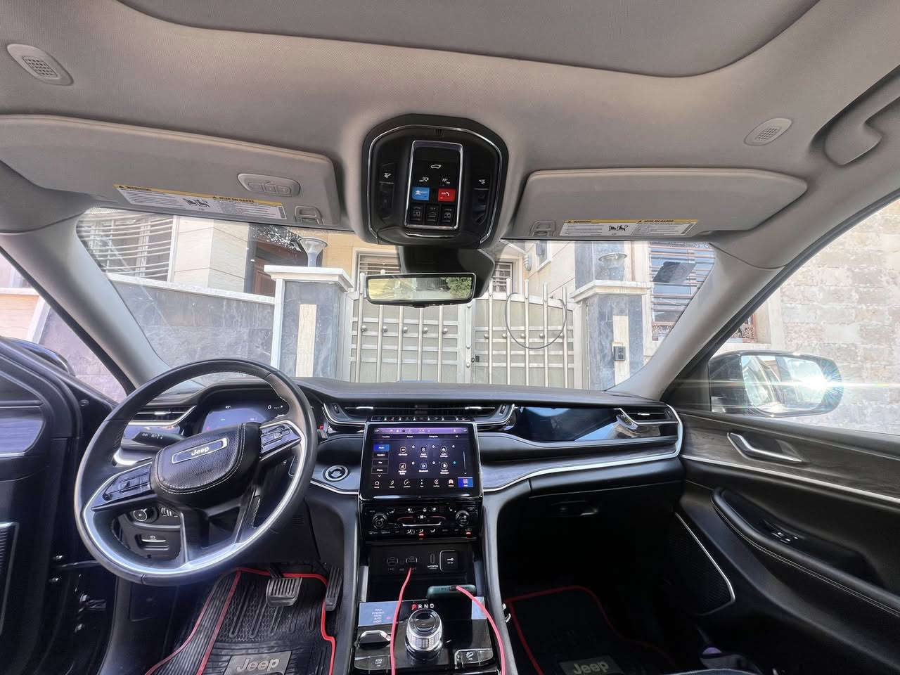 جيب بلكن هايبرد 2022 رقم بغداد الدولي 

حجم المكينة : 2000 تيربو + هايبرد + شحن منزلي

فول مواصفات:.
1. بصمه
2.ثلاث شاشات
3.تشغيل عن بعد
4.رادارامامي+خلفي+جوانب
5. كشنات جلد
6. كشن السايق والمسافر ميموري
7. كشنات امامي كهرباء
8. صندوق كهرباء
9. حساسات امامي خلفي
10.كامرات 360
11. كامرة بالمراية الوسطية
12.كشنات امامية تدفئة وتبريد 
13. كشنات خلفية تدفىة
14. ثلاث وضعيات قيادة
15. بانوراما فتحتين
16. كير ماوس
17. بصمة 4 ابواب 
السيارة ماشية 28 الف كم وليس ميل 
حادث سطحي جاملغ وبنيد 

السعر 305$وبيه مجال 

مكان السياره بغداد اليرموك

اللاستفسار اكثر:***********
