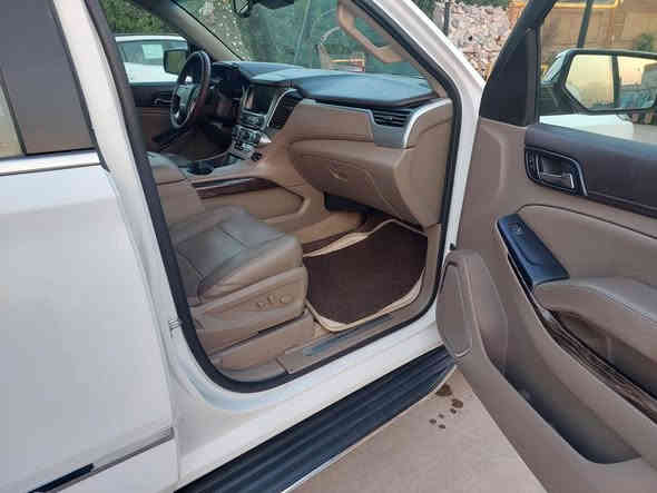 السلام عليكم يوكن بترة ٢٠١٧ فول مواصفات slt كشنات منفصل سلايد حادثهه جاملغ و بنيد خفيفات بدون شواصي رقم بغداد بسمي كير و محرك و حدادة مكفولات و بشرط السيارة جاهزة من كل النواحي صيانه دورية تخم تاير مكان السيارة بغداد السعر 295$ للأستفسار***********
