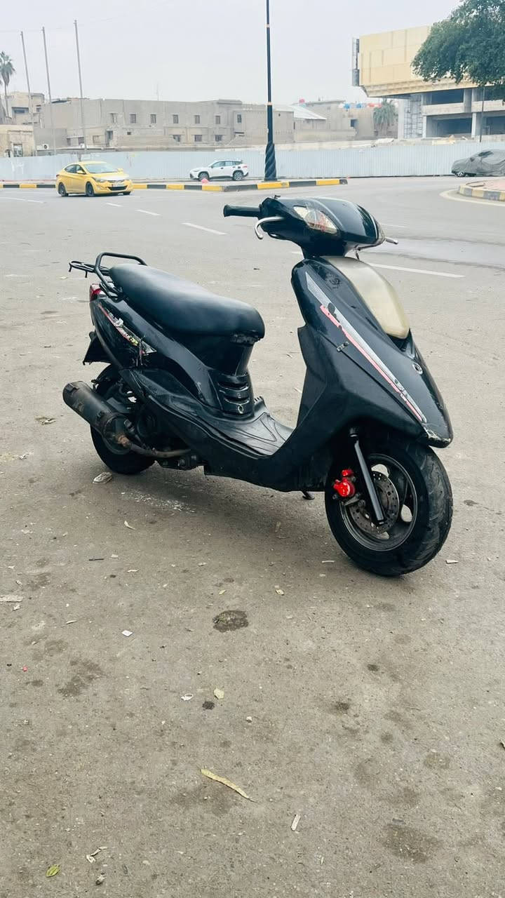 لسلام وعليكم بريز للبيع دراجه نظيفه مكينه بلاديه شلعه ومعدل كابريتر بلاد العنوان بغداد السعر خاص ***********
