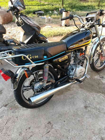 السلام عليكم ايراني سونك خمسه كير للبيع موديل 23 خير من الله معمره جديد الدراجه رايدهة 500 وبيه مجال حك 
الجه بس مكاني بغداد الدورة عرب اجبور رقمي ***********
