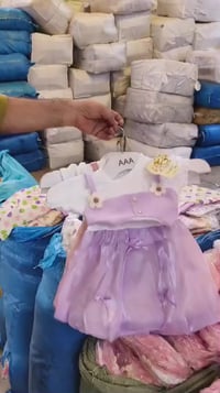 بدله بناتي • مقاس 1/4 سنه • بغداد