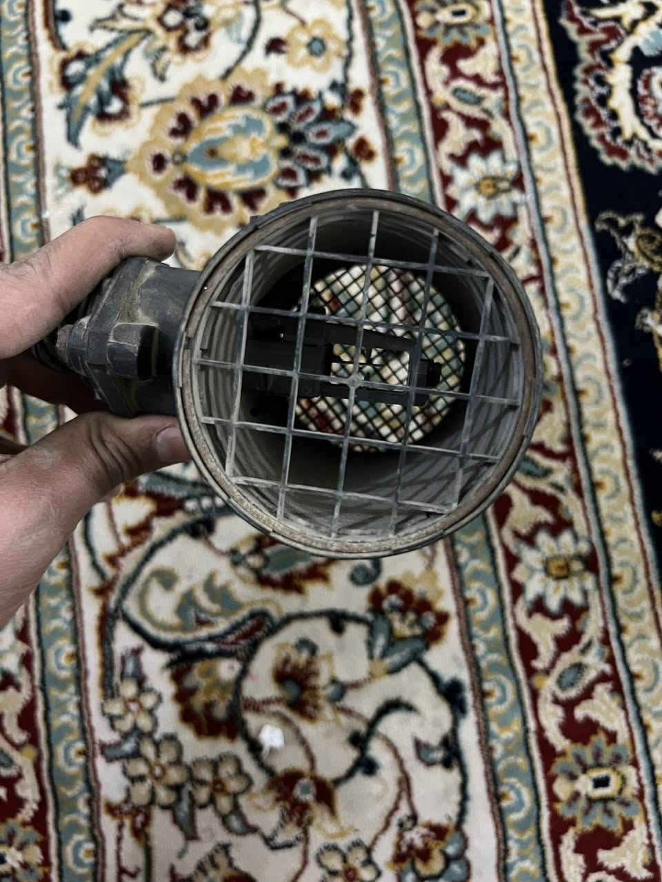 السلام عليكم شباب عندي ايرفلو بوش ٤ بن شرط الشغل سعرة ١٥٠ الف


**إذا كنت صاحب هذا الإعلان وتريد حذفه لأي سبب، رجاءا أرسل رسالة إلى الدعم الفني**