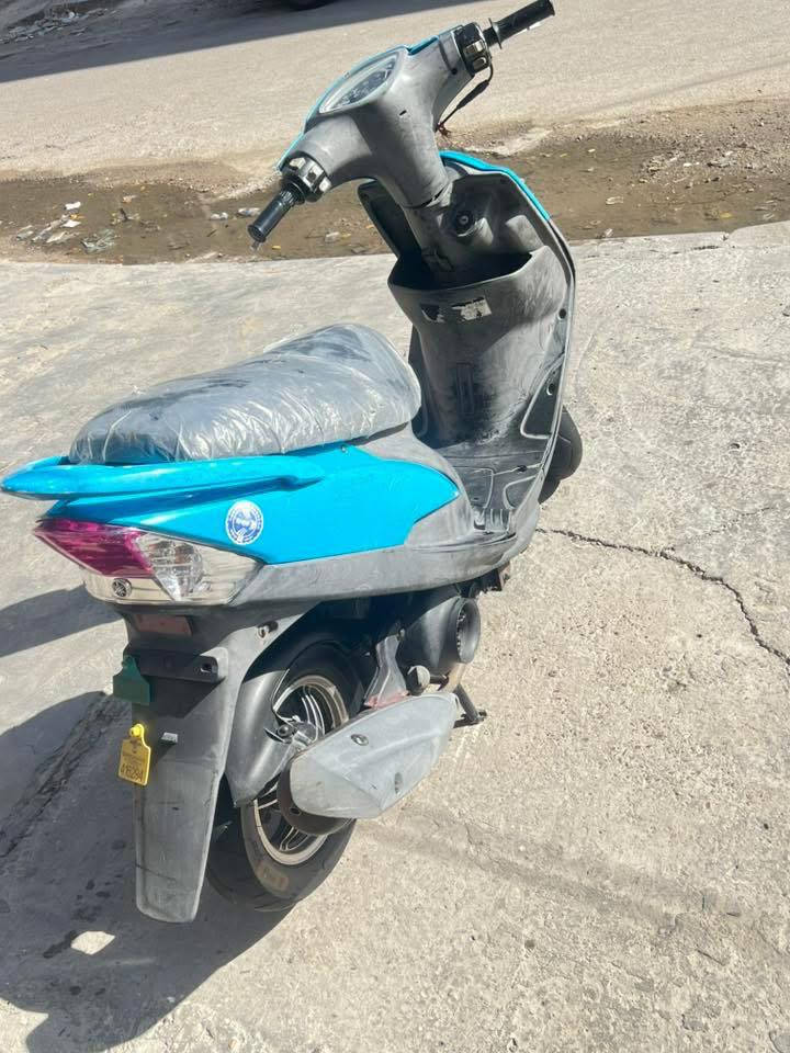 ماكس عدله كفاله عامه دراجه مال دكتور من عيادة للبيت بيها ويل نجمه وتاير جلاتين ويدات كوسو وقبق عنبار تريد ويه غراض او بدون ابيعها رمبه   دراجه طالعه من معرض الحريه دهن كله موتل وبانزين محسن ترايك لسليمانيه كبل ممتواجد خاص اتصل وتدلل مكاني بياع 
***********
