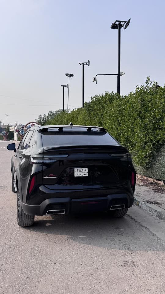 هافال h6 2026 جي تي
محرك 4 سلندر  2000 تربو 
مواصفات خليجية
سقف بانوراما
لون اسود بلاك ادشن داخليه جلد احمر
دفع رباعي ذكي AWD

عدة وضعيات قيادة ( نورمل - ايكو sport- Race ) 

خاليه من الاصباغ والبارد  
بحالة المصنع

الممشى 3 الالف (تعتبر زيرو)
مكان السيارة السماوة 

شاشه 12.3 بوصه تدعم كار بلاي واندرويد اوتو

مقاعد جلدية تدفئة / تبريد

نظام صوتي 8 سماعات 
(صندوق كهربائي - كاميرا 360 درجه - التعرف على اشارات المرور - نظام المفتاح الذكي - عرض المعلومات على الزجاج - شاحن لاسلكي - اوتو بارك - وضع القيادة - مثبت السرعه التكيفي )

للاستفسار الاكثر تواصل على رقم الواتساب ***********
