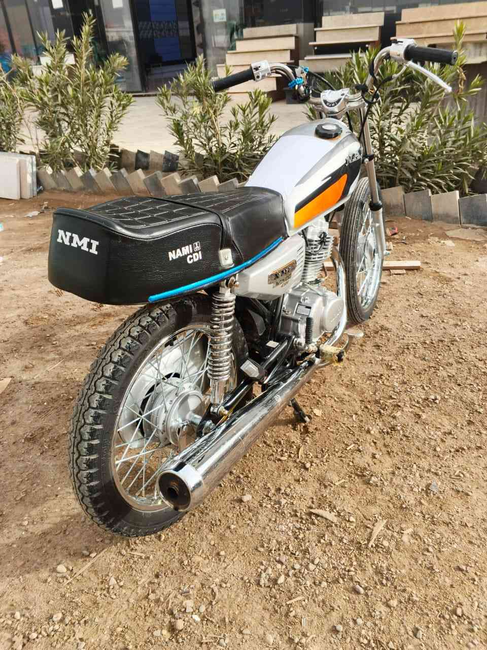 سلام عليكم دراجه البيع بدون وراق مكان ميسان الاستفسار ***********.  وشكران
