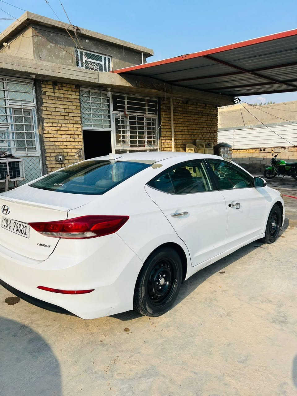 السلام عليكم
للبيع فقط 

النترا 2017 امريكي
حادثه جاملغ والباب الخلفي
خلف السايق
فول ما عده الفتحه

    تبريد ويه السويج 
تخم تاير صار اسبوع لمن شديتهن
باتري جديد
كير AT المرغوب
محرك خير من الله
رقم بابل بسمي شخصين
رقم انكليزي + تحويل ثاني يوم
مكان السياره بابل محاويل
***********
