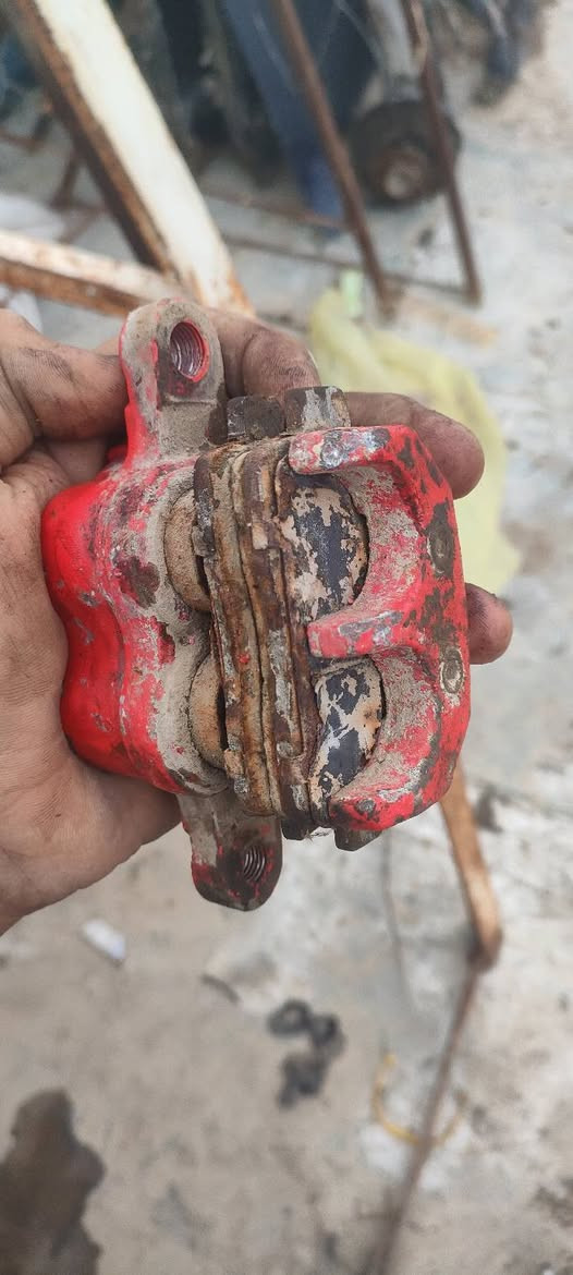 سلام عليكم 
غراض سگنس للبيع 
قيم واخذ 
رقم الهاتف ***********
