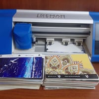 طابعة كفرات موبايل للبيع نظيفة جداً مع ٢٠٠ كفر  ب٣٥٠ الف للأستفسار الأ...