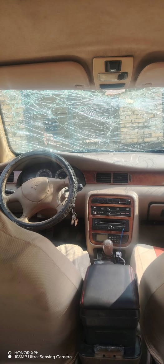 للبيع سياره  سمند موديل 10 مكانه ديوانيه شافعيه  السعر 30 وبيها مجال للشراي  بيع عله وضعه ***********
