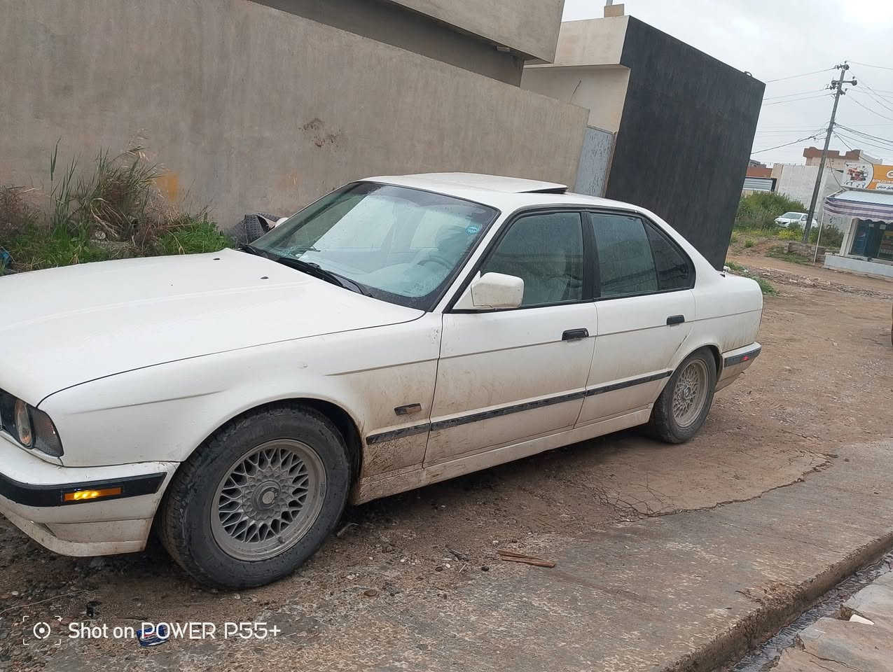 لبيع بي ام دبليو موديل 91 حجم 520محرك 525كير اوتو تبريد تدفئه حداديه تايرات جدد سقف سلايت رقم اربيل شرت تحويل او وكاله بيها طخه بالبجم شواصي مكفول داخل رصاصي كوشنات جلت سعره 58بيها اشويه مجال لحك جيه شراي خابر تدلل مكان سياره كركوك ***********
