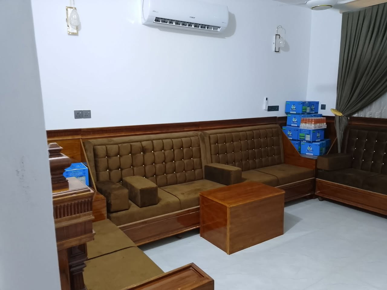 قنفات للبيع في الناصريه+964 789 294 5605


**إذا كنت صاحب هذا الإعلان وتريد حذفه لأي سبب، رجاءا أرسل رسالة إلى الدعم الفني**