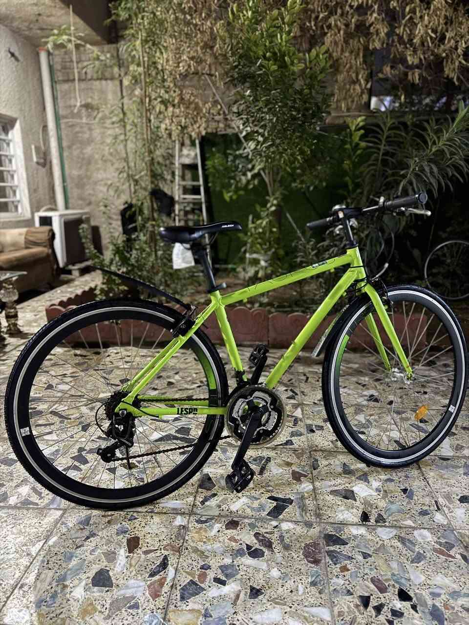 اليوم القطعه تحفه وضمان  وترايه كرخ ورصافه🔥
🟡بايسكل c700 الحجم 28فريم L المنيوم الوزن جداً خفيف

🟡نظام البايك 10 سرعات نوع شيمانو البلاد الأصلي شرط🔆

🟡تخم تايرات جدد تتحمل اوزان الى 150 كيلو🔥

🟡القطعه كله مختمه من الويل للويل وكلهه بلاد 🚵🏻‍♂️

🟡سرج طبي للمسافات الطويله والترحال🚴🏻‍♀️

🟡القطعه ضمان السرعه والونسه شرط💯

وهذا كله بسعر كلش مناسب💥💥

🔸🔸السعر ١٦٠ قفل 🔥🔥   مكاني بغداد الأورفلي

رقمي 📞 ***********
