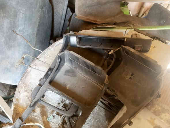 السلام عليكم غراض كروسيدا كماليات كلمن وسعره خابر وتساب وسهله *********** بصره زبير
