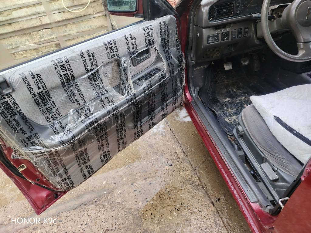 سەرەتا بە ناوی خوای گەرە 
مازدا ٦٢٦
رەقەم (سلێمانی)

سەنەوی ٢٠٢٨نوێە
8بەخ 
مۆدیل 1990
٤ جام کارەبا 
ئاوێنە کارەبا 
ویل کەپ 
بێ دەعم و لیدراویە 
کامل جەلاتینە لەسەر ساخی  
گێڕ و مەکینە و تەقەو ڕەقەی بەشەرت 
کارەبای و هەموو گیانی ئیش ئەکات 
هیچ نوقسانیەکی نیە و زۆر جایزە  ماڵی دۆستە 
ژمارەی خاوەن: *********** كويسينجاك, أربيل
