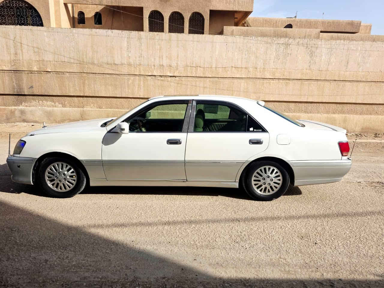 بيع مستعجل وماكو هيج اسعار السعر 103 رقم بغداد تحويل مباشر
ملكة 2000 مكفولة من الضربة والكص فول مواصفات مكينة ديفور الكبير تحوير النجف فوك وجوة مكينة وكير وحدادية كلة جديد رقمي *********** مكان السيار حلة شارع اربعين
