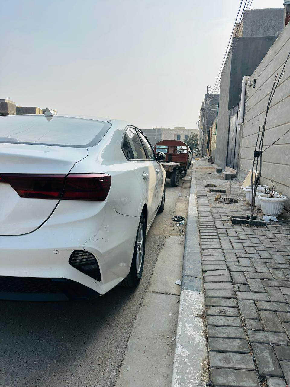 كيا سيراتو وراد كوري خط واحد بس بانزين مديل 2022 ماشيه 100 الف السياره كفاله من كلشي ما عدا جاملق ايمن مرشوش رقم بصره حره تحويل السعر 155 للاتصال    *********** البصرة, العراق
