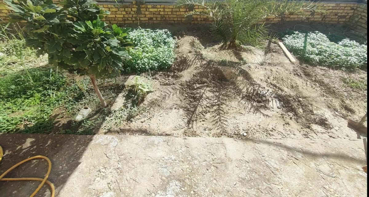 السلام عليكم 
بيت زراعي للبيع حولي الجامعة 
مساحة 450 متر
للاستفسار عن سعر البيع الاتصال على الرقم ***********
