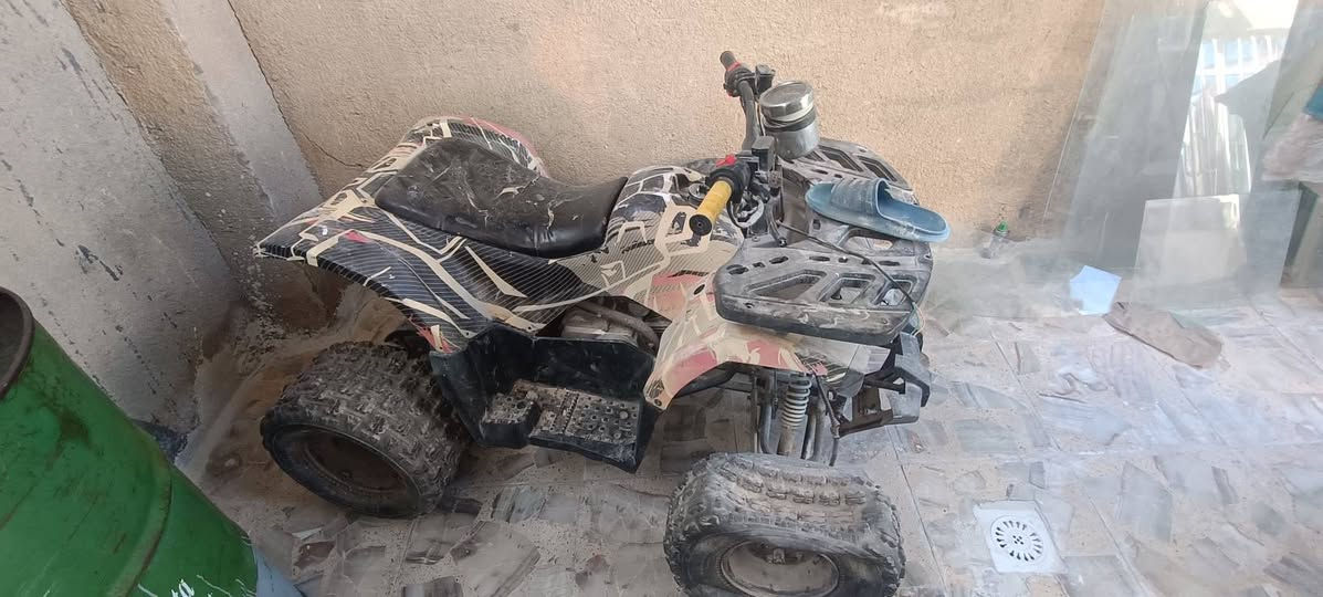 السلام عليكم ورحمة الله وبركاته دراجة رباعيه للبيع السعر 450بي مجال مكان كربلاء حي  العامل 
*********** بي واتساب
