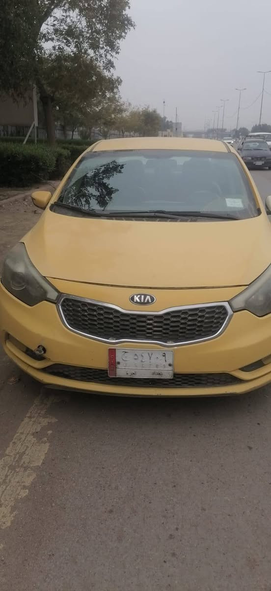 السلام عليكم فورتي 2015 جاملغ وبنيد حادث مكينة 2000 دوش كير صدر تبريد خير من الله تحويل مباشر السعر 100مكاني بغداد حي العامل ***********
