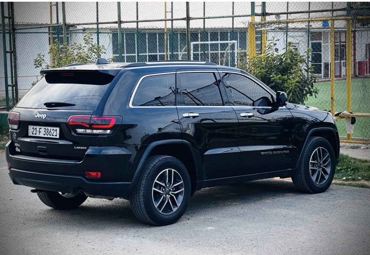 جيب لاريدو خليجي
رقم سليمانية دولي جديد تحويل مباشر 

هزة وفحص وسنوية كله جديد لغاية 2031

موديل 2019 – استخدام شخصي 

سيارة جديدة جدا 

‏المواصفات:

فتحة 

‏شاشة

‏كاميرا خلفية

‏حساسات أمامية وخلفية

‏رادار جانبي

‏زينون لايت

‏نظام الإطفاء الذاتي +توقف ذاتي

‏تشغيل عن بُعد

‏داخلية بيج بلادي

‏السيارة مكفولة كفالة عامة.   ……شرط الفحص /سونار مرفق

‏المسافة المقطوعة: 64 ألف كيلو متر ..

السعر :255$. 

‏📍 العنوان:ديالى بعقوبة  

‏ 📞 للاستفسار ***********

‏

‏
