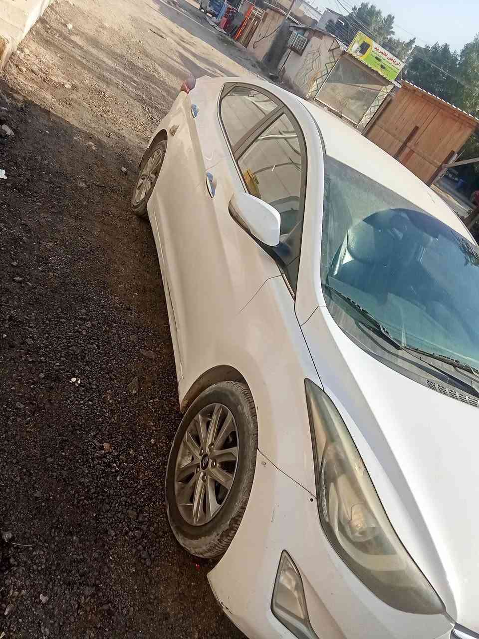 السلام عليكم افانتي النتره
موديل 2016 وارد كوري مابيه صبغ 
مكفوله من ضربه بيه بارد شويه مشره بل صور
مواصفات 
تبريد قطعتين بيانو مري شفط 
إشارة يدات نيكل
كشنات جلد تدفئه
استيرن هيتر تحكمات استيرن اربع جهات
شاشه كاميراه دوارة
رقم سلمانيه تحويل وكالة موجود.الي يعجبك 
السعر 105 ورقه وبيها مجال مكاني بغداد
حي الجهاد.***********
