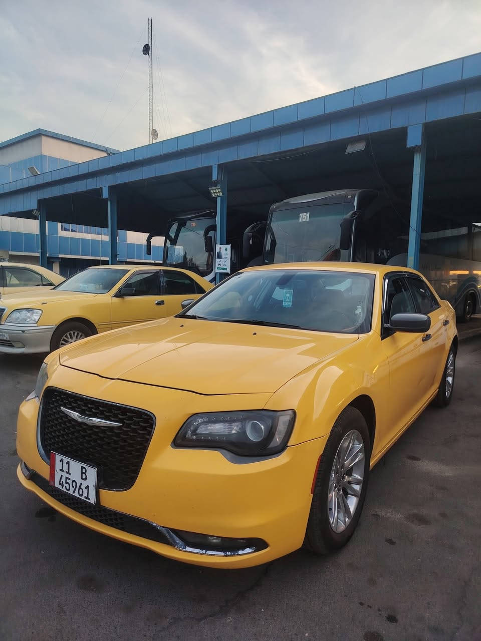 اوبامه 2019معلايه 2022ضربه بس جوملغ امامي ولباقي مكفول السعر 215. ***********
