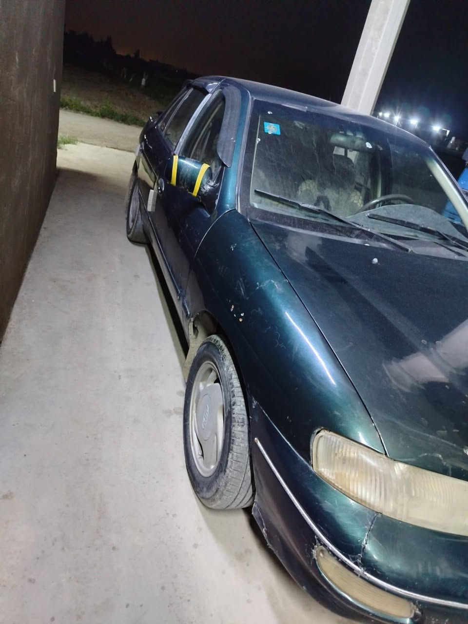 كيا سيفيا للبيع موديل 95نفخ مصبوغه جماليه كير محرك مكفول رقم انكليزي بغداد سنويه ماساقطه كهربائيات شغاله حداديه جيده  السعر 37وبيها مجال ***********
