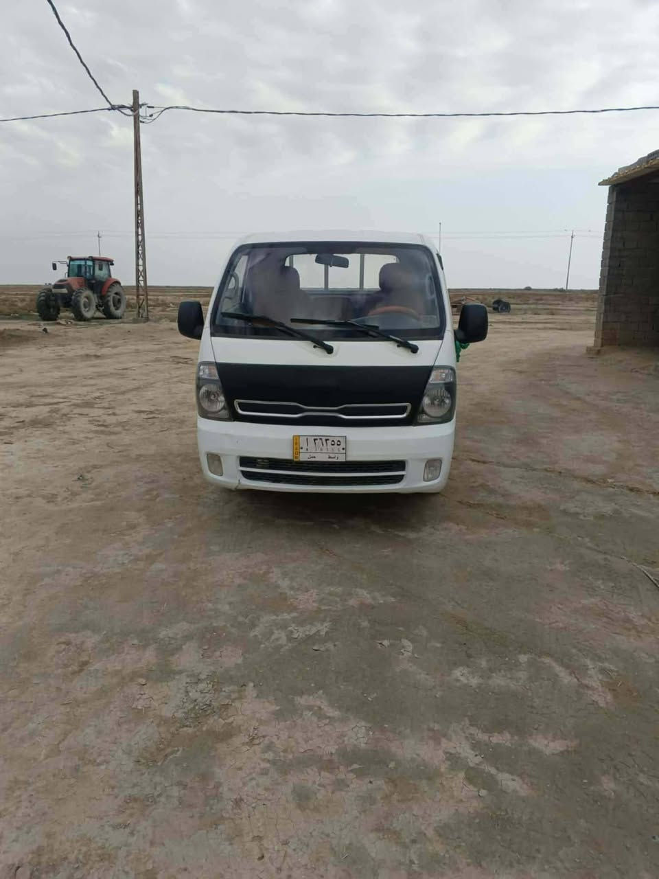 سلام عليكم  كيه بنكو  لبيع موديل ٢٠١٧ سياره جاهزه المكان واسط الكوت   ***********
