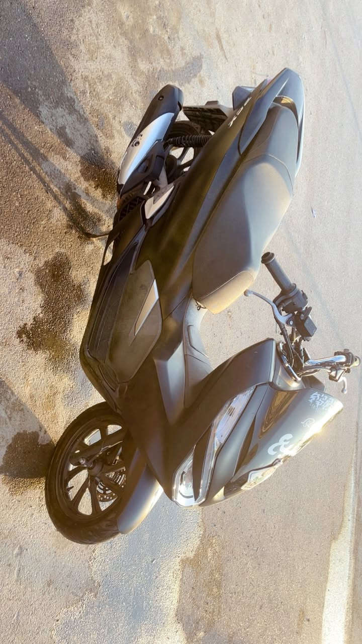 pcx جيل ثالث وارد كوري

2020

ستان كهرباء

محرك ١٢٥

ماشيه خير من الله 

عليها دهن امزويل

بانزين محسن

ادامه كامله فلتر هوة ودسكات امامي خلفي جديد

الدراجه مكفوله كفاله عامه

عندي مكاتبه معرض بيها

السعر 14


**إذا كنت صاحب هذا الإعلان وتريد حذفه لأي سبب، رجاءا أرسل رسالة إلى الدعم الفني**