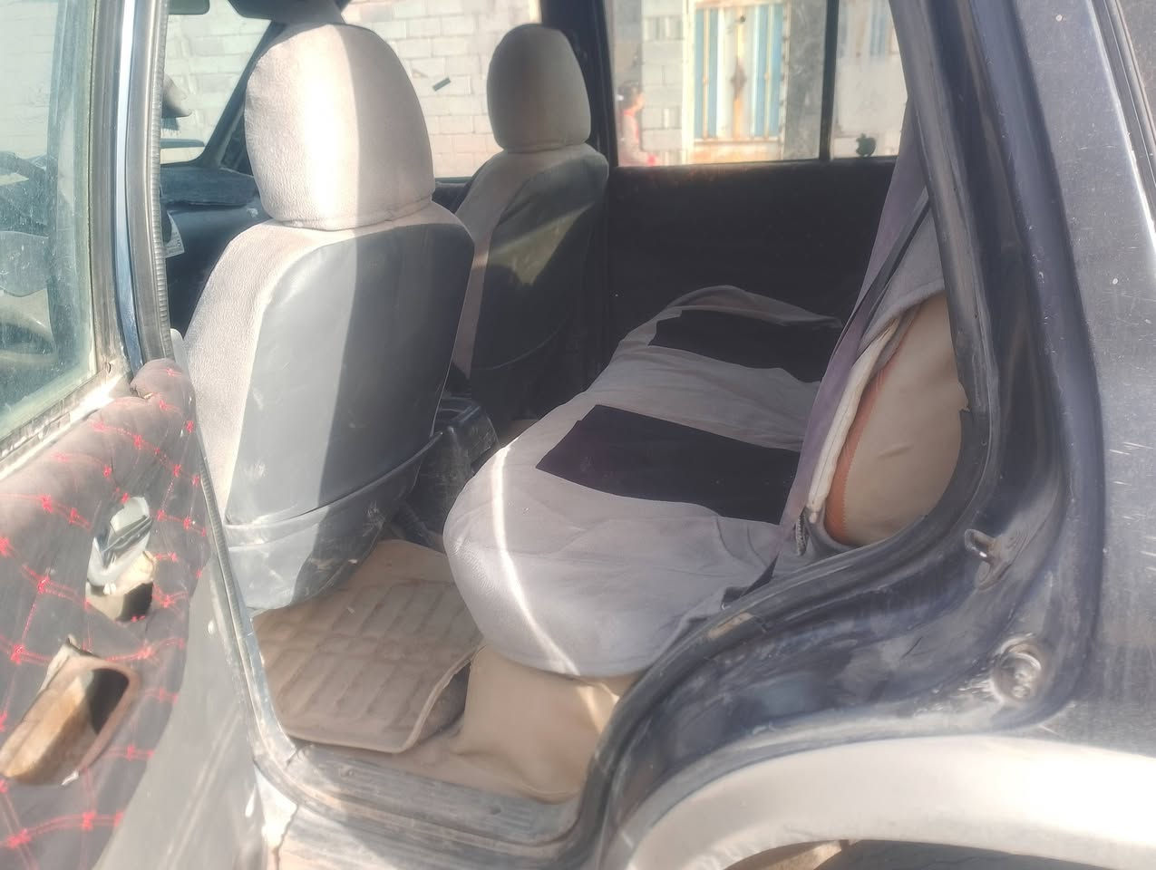 السلام عليكم كيه سبورتج موديل 96 رقم بغداد الماني سنويه 27 راعيها موجود مكينه بلاد كير اوتماتيك مكاني ناصريه للبيع او مراوس 7راكب


**إذا كنت صاحب هذا الإعلان وتريد حذفه لأي سبب، رجاءا أرسل رسالة إلى الدعم الفني**