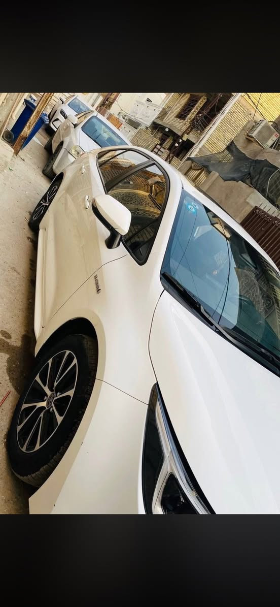 كورلا 2024 هايبرد شكل رياضي بصمة فتحة داخل برتقالي كشن كهرباء اوتو هولد سايد بريك دكمه تحديد مسار انظمة قيادة بيهة فقط حالوب السعر128 لل***********
