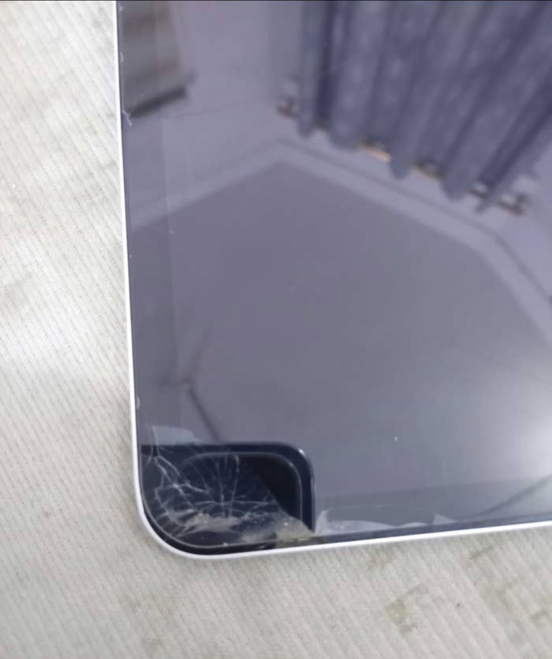 ايباد11برو ذاكره128 بوبجي 120فريم مكفول من اي عطل فقط هاي طكه بزاويه صغيره وابد مامآثره عله لمس  للمراوس  او بيع   عنوان جزيره


**إذا كنت صاحب هذا الإعلان وتريد حذفه لأي سبب، رجاءا أرسل رسالة إلى الدعم الفني**