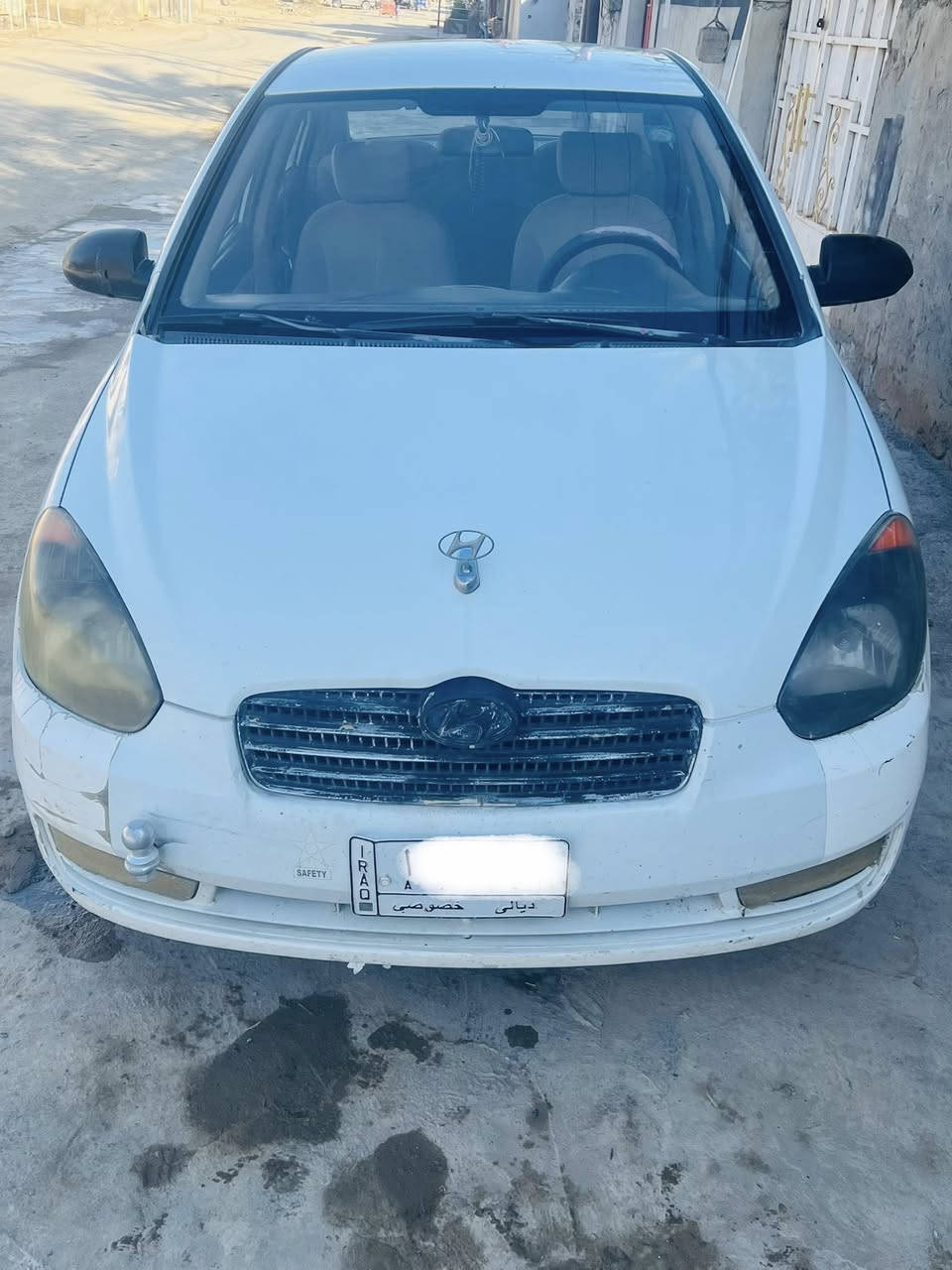 اكسنت موديل 2007 مكينه كير شرط كير عادي بيه قطعتين صبغ بدون داخل تبريد تدفئه شرط رقم ديالى سنويه 27 شرط تحويل سياره حلوه السعر 72 وبيه مجال استفسار على رقم *********** مكان سياره ديالى بعقوبه
