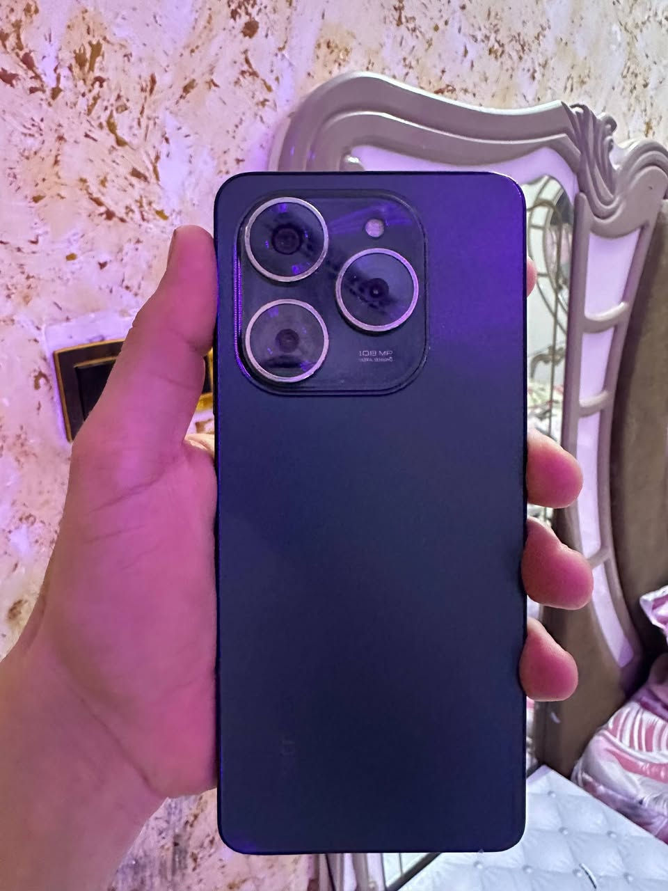 جهاز TECNO SPARK 20 Pro ذاكره 256مكانه كوت سعره 140بس سماعه مال اتصل ما تشتغل شراي اتصل ***********
