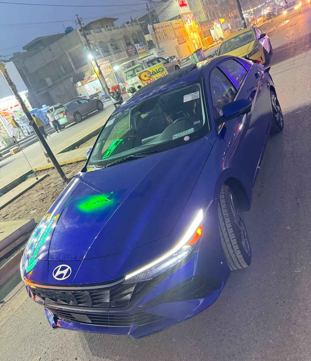 السلام عليكم لبيع النترا مديل 24 لمتد 1/1 خمس كامرات
مواصفاتها معروفه فول للاخر 
وارد امريكي ؏ ضررها ابيعها صارلها كم يوم داخله العراق
العنوان بغداد البلديات ***********
السعر 137 بيها مجال لشراي
