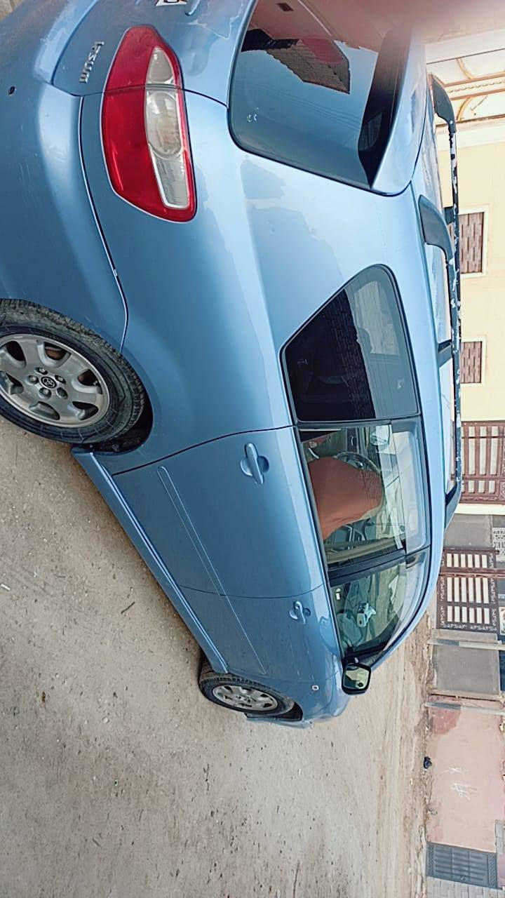 ابصم رقم سماوه مكانها ناصريه رقم انكليزي بسمي السياره مبدل بيها جاملغ امامي وبنيد بدون عيب شرعي السياره غاز بانزين بيها رشات سياره خير من الله *********** 
السعر 115بيها مجال
