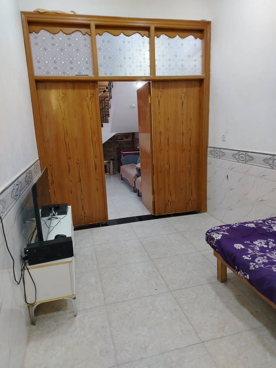 دار للرهن شارع 20مقابيل مجمع الأميرات الأول 100م طابق واحد سعر الرهن 25 للأستفسار ***********@
