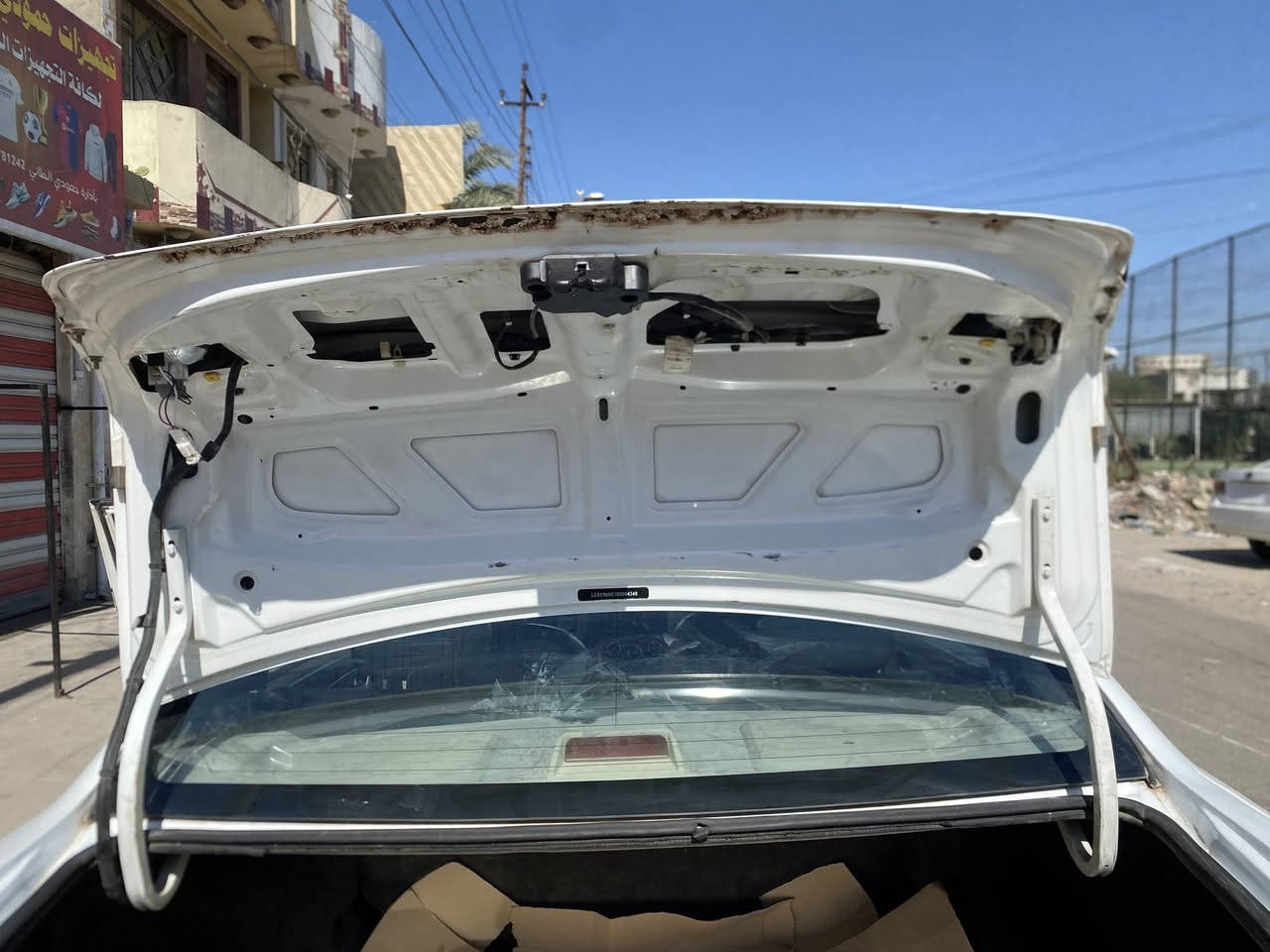 السلام عليكم بي واي دي مزاد داخليه سياره كفاله من ضربه ولصبغ تبريد شغال مكينه خير من الله كيرها خير من الله كهربائيات كامله مابيها نقص سعرها ٤٣ وبيه مجال حك جيه عنواني بغداد زعفرانيه ***********
