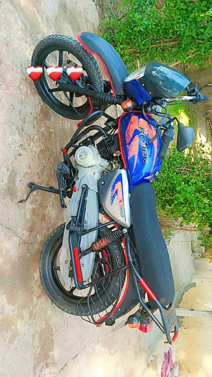 السلام عليكم دراجه بوكسر جبلي موديل 23دراجه اوراق  دراجه جديده لا دخان وولا تبخير المكان التاجي السعر 1250
..‏‪***********‬‏
