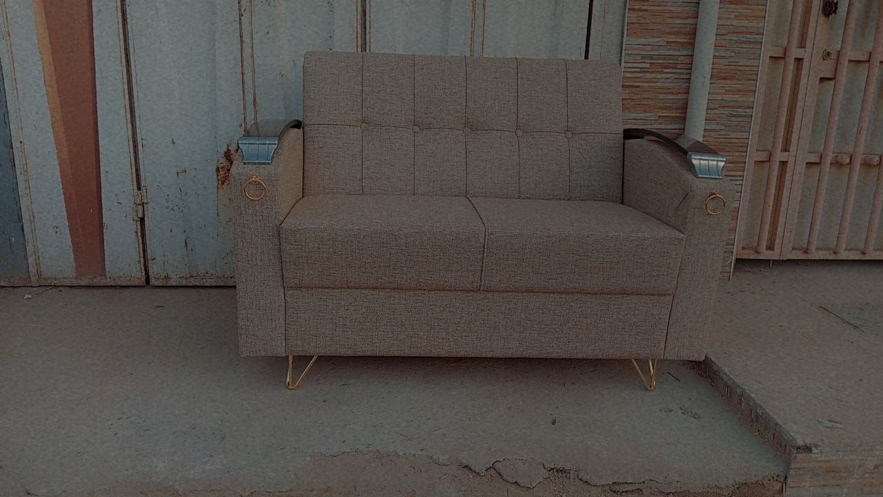 دوشمه ونجاره بركات أل البيت كافت الاثاث المنزلي 
تمت اعاده دوشمه تخم تركي حسب الطلب 
العنوان حي الظباط قرب (قطاع الصحي)
سجاد القريشي 
رقم الهاتف (***********)
