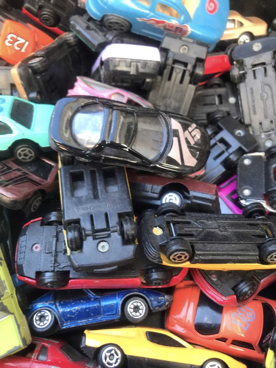 السعر 40 الف للكل


**إذا كنت صاحب هذا الإعلان وتريد حذفه لأي سبب، رجاءا أرسل رسالة إلى الدعم الفني**