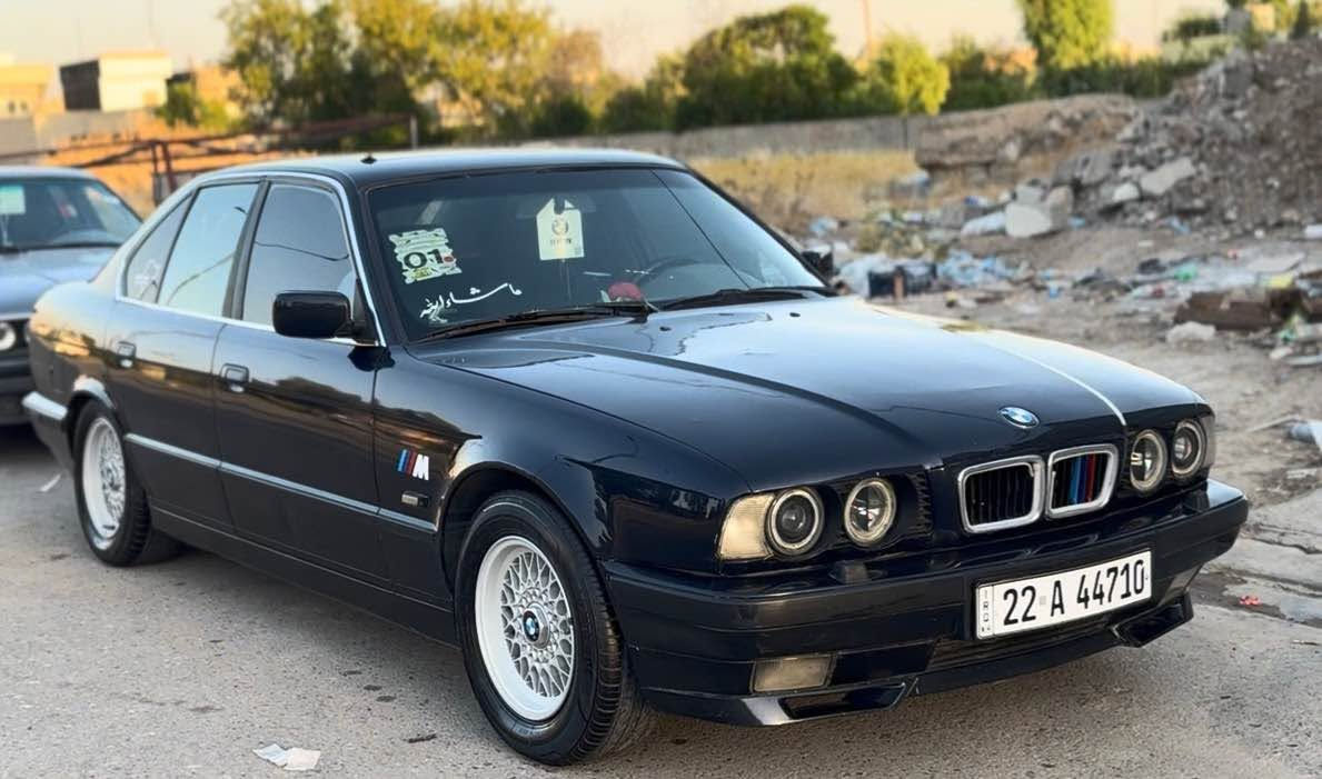سلام عليكم 

أقره تفاصيل وخابرني وتدلل بدون مراوسه فقط بيع 
BMW525ai 📦✅
موديل 1993كير محرك اكسل بشرط تبريد❄️ويه سويج بنگه كهربائي راديتر جديد فول موصفات _اربع جامات كهربائي اوتو_ داخل صاج فورميكه _شاشه كاميره _دبل ايربك _سلايت _دكمه S/❄️شغال _بجم عريض _دعاميه M_ويل خليه_منضومه زينون عليها _رقم سنويه جديد لحد 2028شرط تحويل مكان سياره التون كوبري سعرها 78وبي مجال للطيبين 
*********** ديبيس, كركوك
