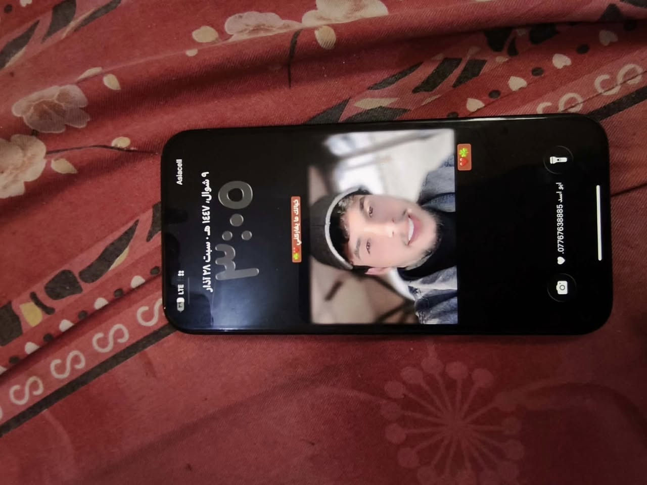 سلام عليكم 15 برو ماكس بطاريه 88 عدد دورات الشحن 523 مره دبل سيم كارت ذاكره 256 كامل ملحقات كارتونه ولشاحنه فقط بي شخط بل شاشه كلش بصيط مكان كربلاء السعر 900 قفل لاستفسار اتصال ***********
