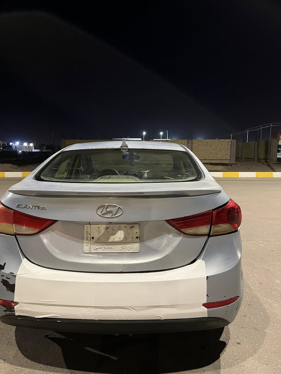 سلام عليكم النتره مديل 2012 رقم ذي قار وراد امريكي محرك 2000 دوش بيه مكانات صبغ وبيه جراد ابيع عيب شرعي وكصه وكلبه جاهزه سياره مكينه وكير وحداده وتبريد وتخم تاير وكهربائيات سعر 75 وبيه مجال مكاني ناصريه مركز شراي يتصل ***********
