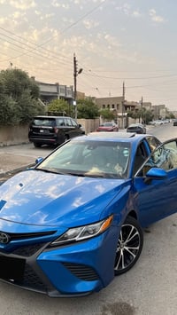 للبيع كامري 2019 se  فول ما عدا البصمة: سلايد، شاشة چبيرة ،رادار، تحدي...