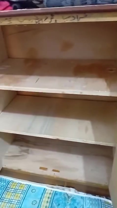 بوفيه نضيفه للبيع سعر. ٢٠٠ أو مراوس بكنتور


**إذا كنت صاحب هذا الإعلان وتريد حذفه لأي سبب، رجاءا أرسل رسالة إلى الدعم الفني**