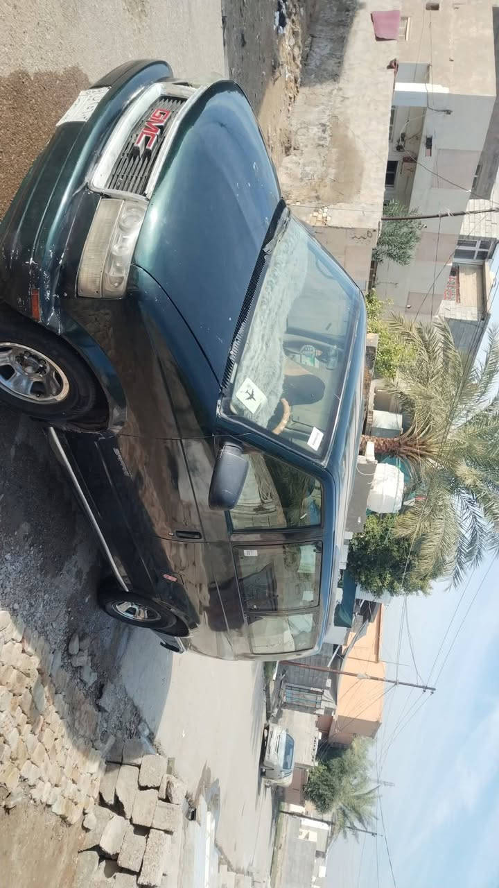 سلام عليكم فان استرو لبيع رقم بقداد مودل 97 سياره جهاز تخم تاير جديد صدر جديد كير ومكينه وكربيات كل يشتغل سنوية 27ماسقطه عنوان ديالى تقاطع السادة رقم الجوال *********** سعر 45 وبيها مجال للطيبين
