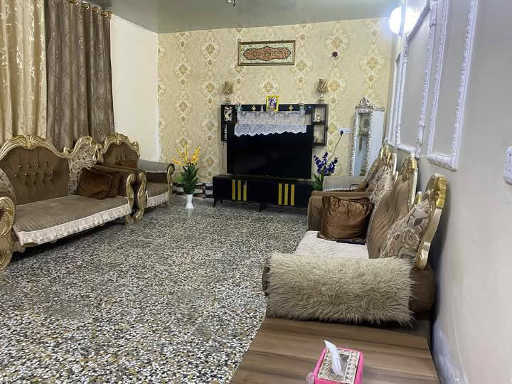 بيت للبيع مساحة 210 قريب ع الشارع بالدوانم قرب محل سمير الخياط كامل الخدمات الاتصال على ***********
